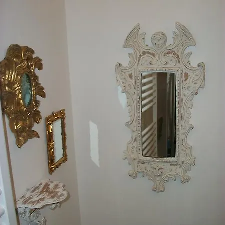 Apartment La Piazzetta Delle Erbe *