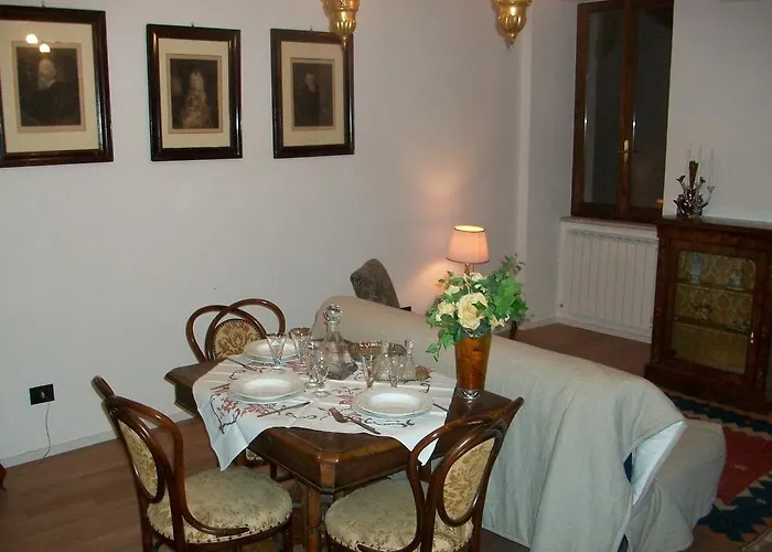 Lägenhet La Piazzetta Delle Erbe Assisi