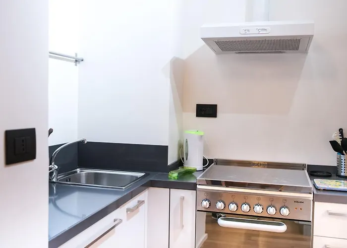 La Piazzetta Delle Erbe *